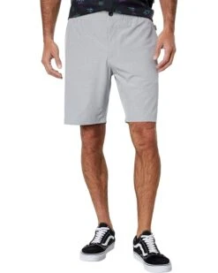 Oakley Adventure 19" Chino Shorts